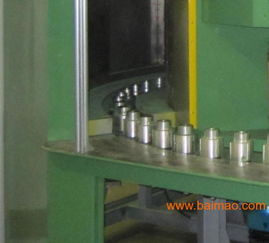 無(wú)錫市寶宏機(jī)械廠專業(yè)制造自動(dòng)噴膠機(jī),無(wú)錫市寶宏機(jī)械廠專業(yè)制造自動(dòng)噴膠機(jī)生產(chǎn)廠家,無(wú)錫市寶宏機(jī)械廠專業(yè)制造自動(dòng)噴膠機(jī)價(jià)格